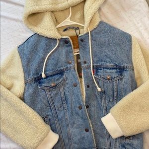 LEVIS JACKET 😍